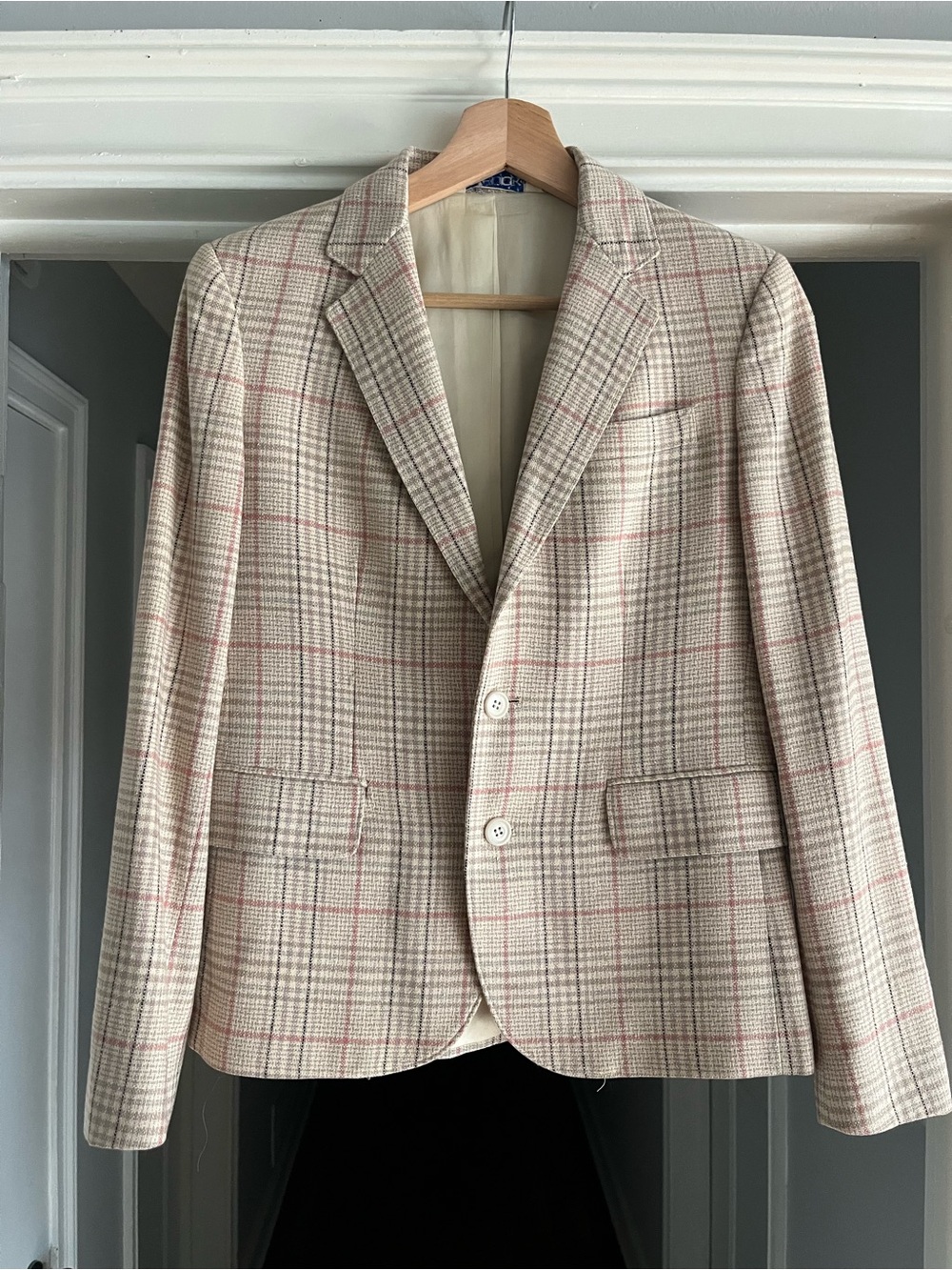 VTG Silk and Wool Blend Plaid Beige & Pink Women's Blazer –  Two-Button Jacket